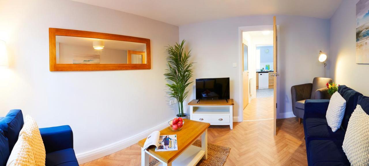Charming 4-bed Townhouse On South Cliff Casa de Férias